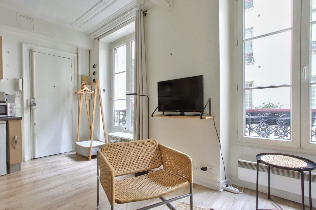 Appartement Quartier Hotel De Ville Free Netflix Parigi Esterno foto